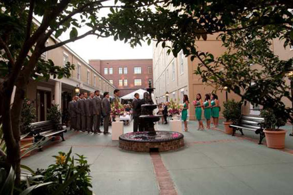 DoubleTree-by-Hilton-Charleston-wedding