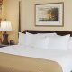 DoubleTree-by-Hilton-Charleston-king-bed