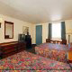 Large Double Room with TV and mountain view at the Rodeway Inn, Pigeon Forge's pet friendly lodging!
