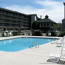 Pigeon Forge Vacations - The Creekstone Inn vacation deals