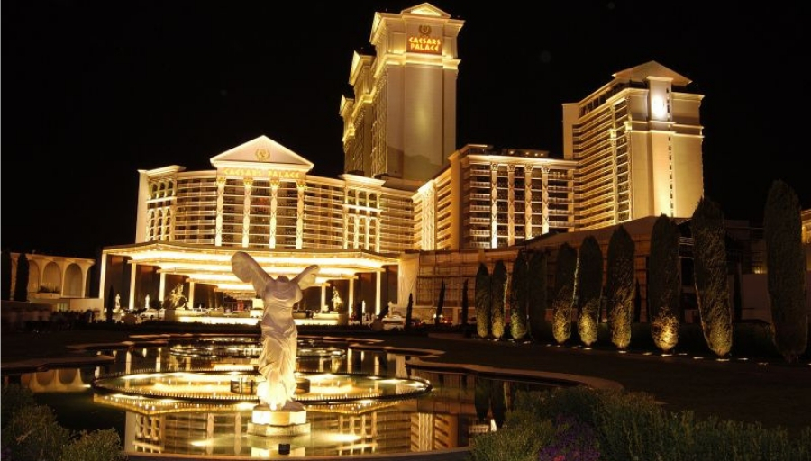 Las Vegas Vacations – Caesar’s Palace Las Vegas Hotel and Casino Vacation Deals